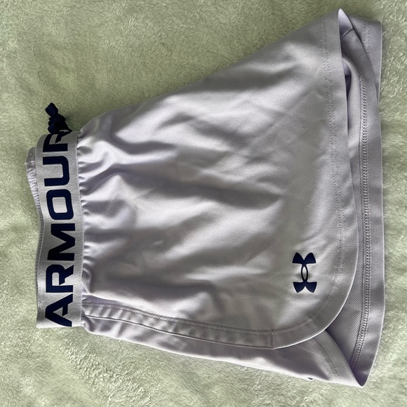 Under Armour Athletic Shorts - Picture 4 of 4